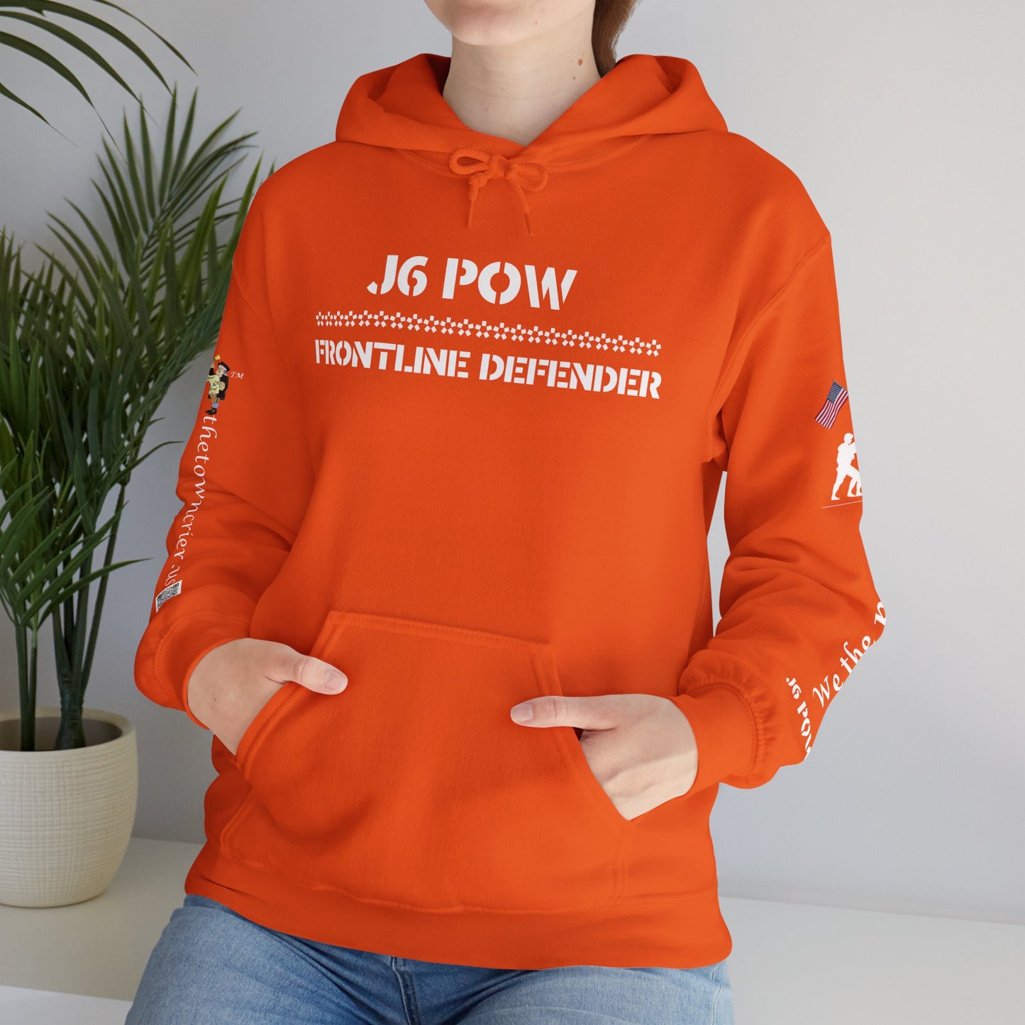 J6 POW of the Deep State! Unisex Heavy Blend™ Hooded Sweatshirt